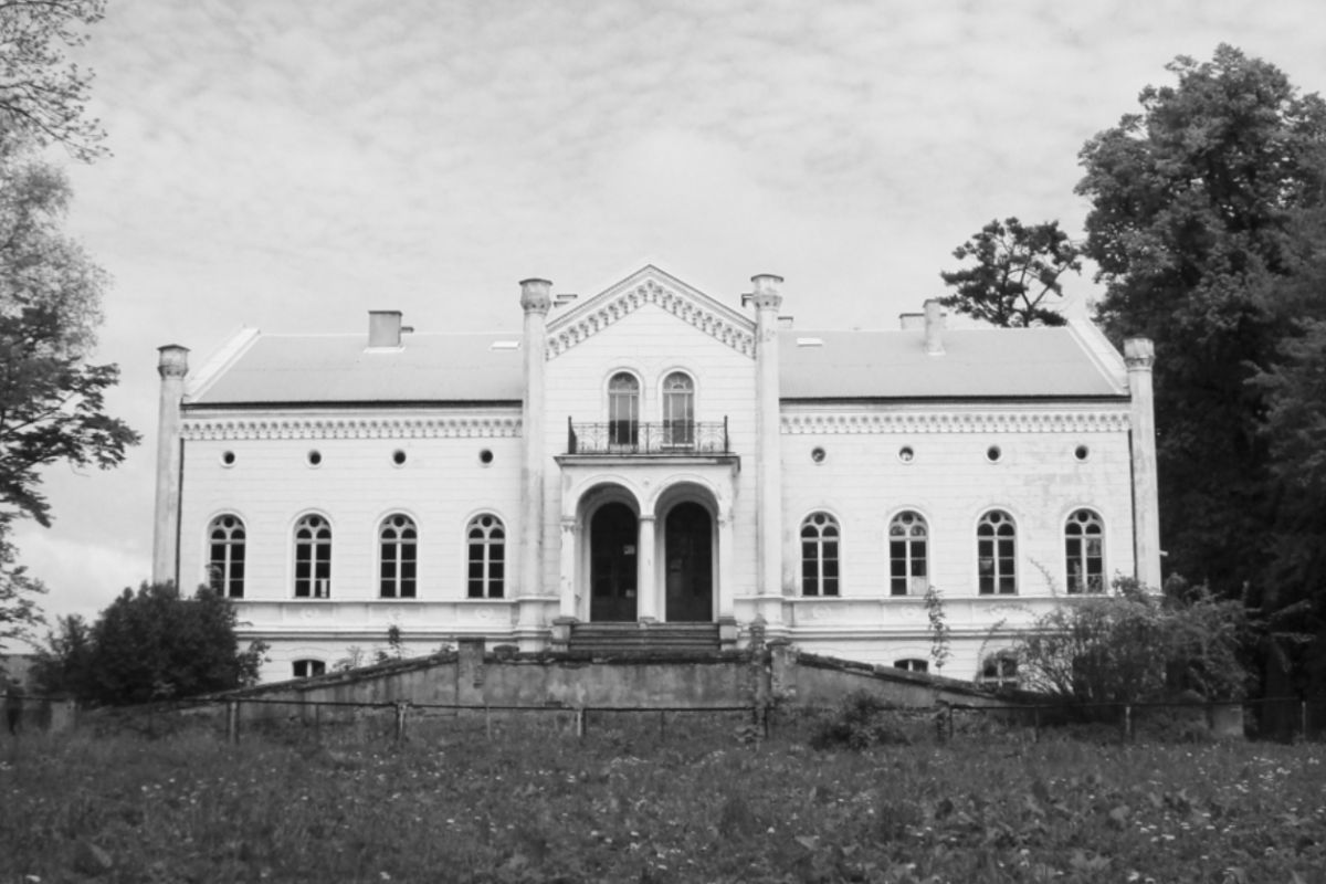 Pałac w Rodelach, 1900 - 1945